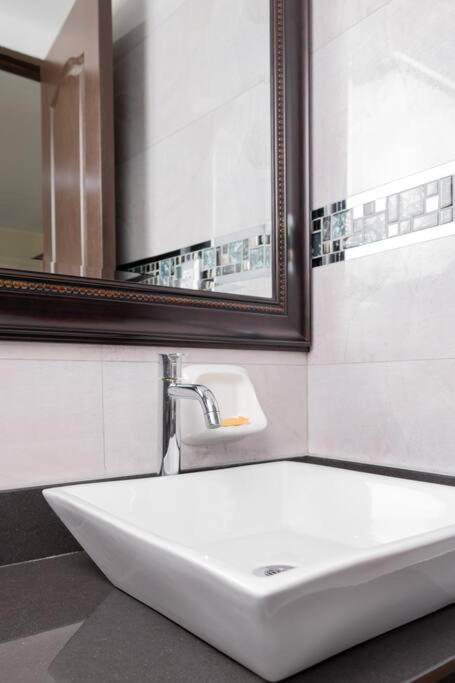 Residencial Suiza Apartment Лима Екстериор снимка