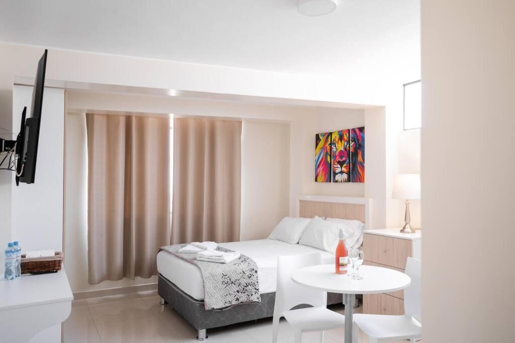 Residencial Suiza Apartment Лима Екстериор снимка